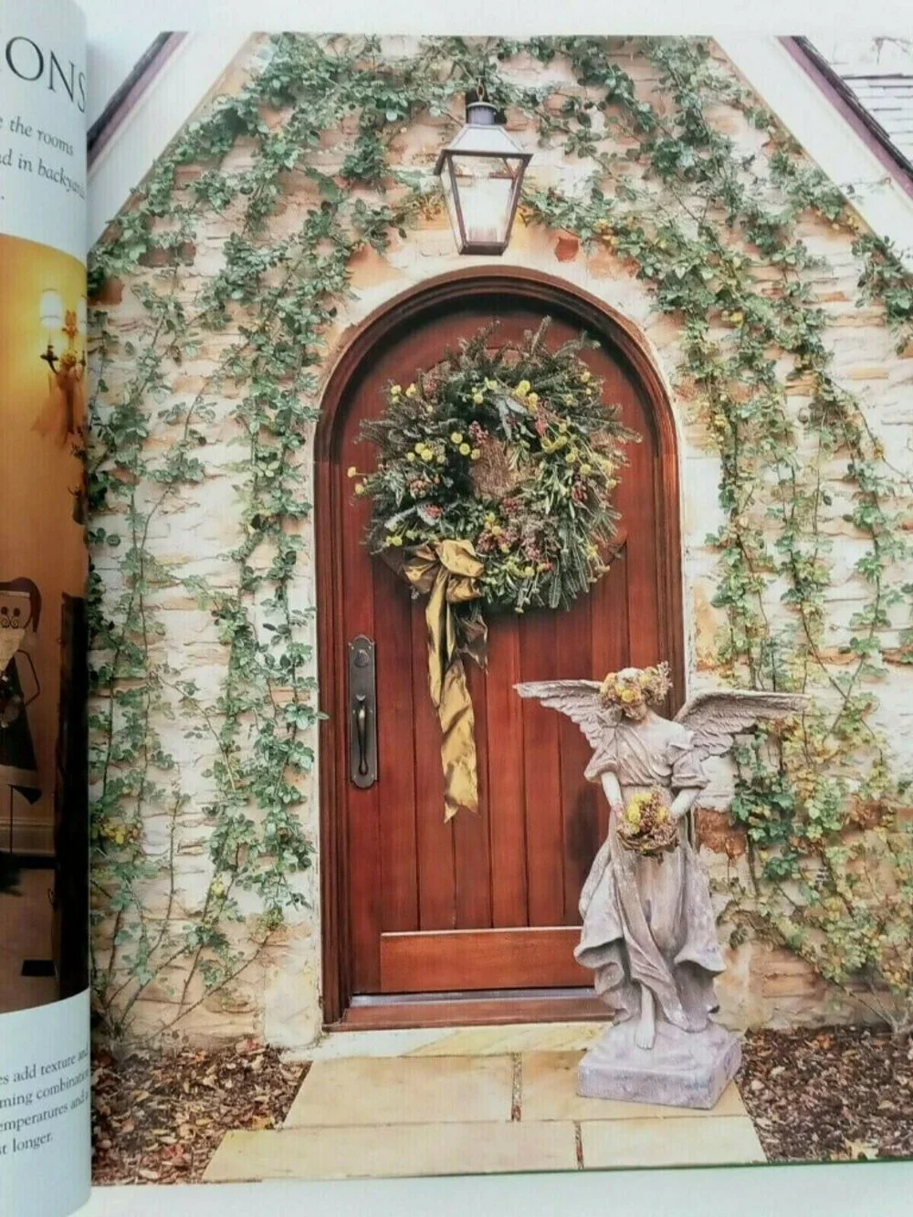 Vintage Christmas With Southern Living 2003 Cookbook Decor Hard Cover 192 Pgs